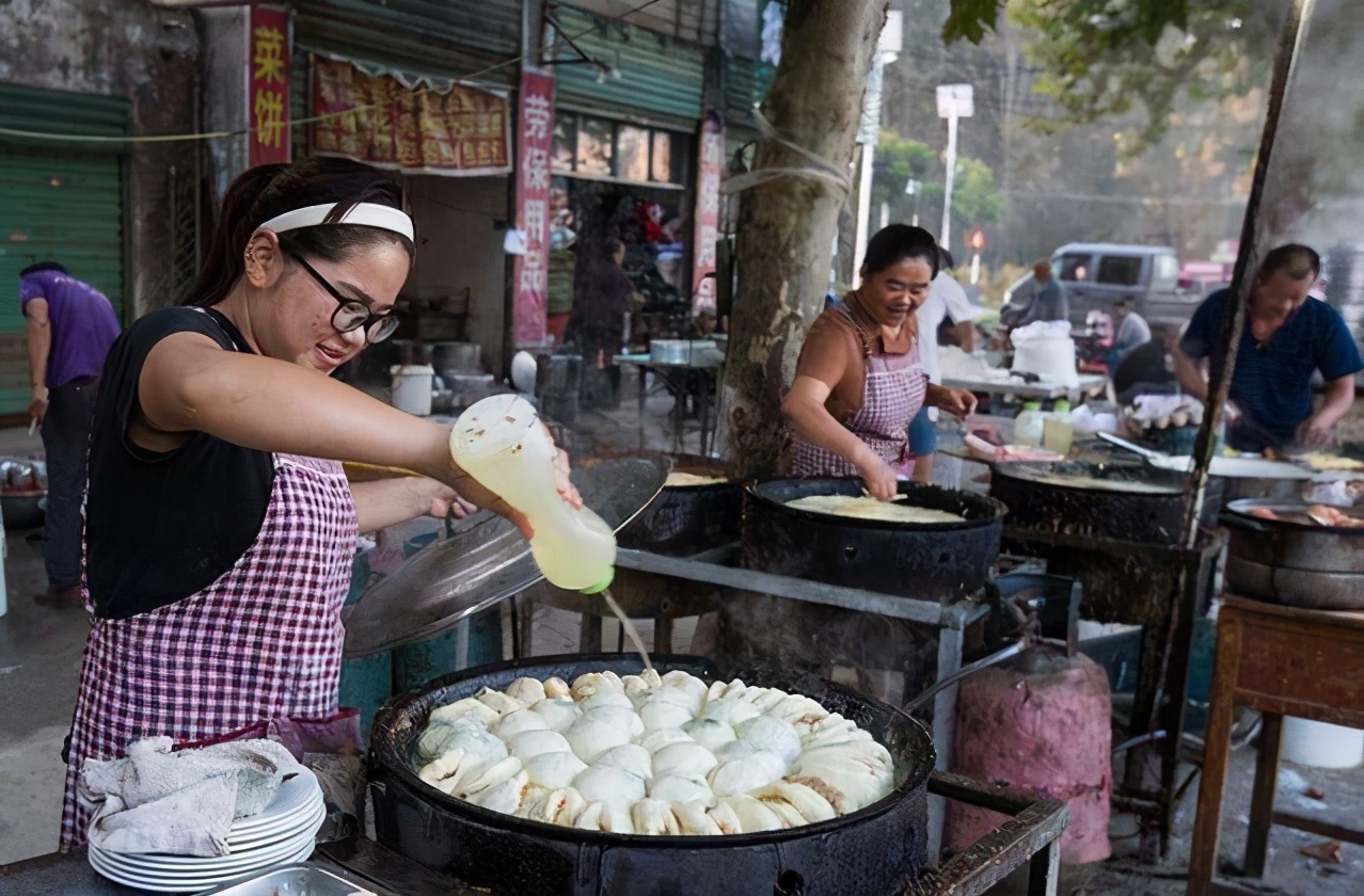 5000块起家,3800元开店年赚百万卖饼