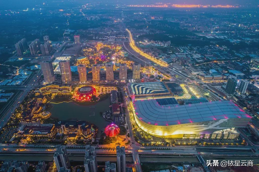 香港k11musea商场买什么,香港k11和k11muse购物艺术中心