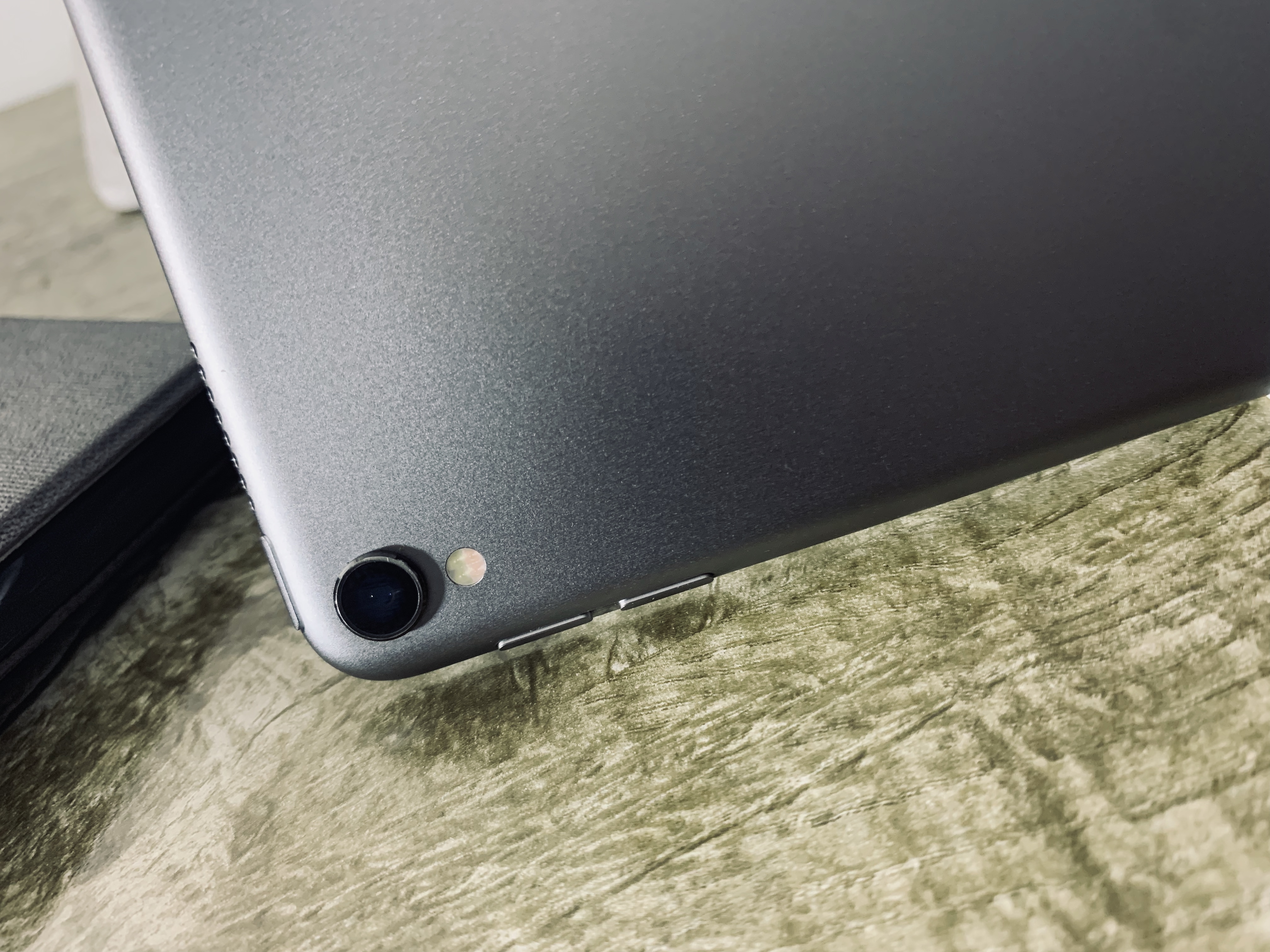 ipadpro10.5寸换电池,ipadpro10.5拆机