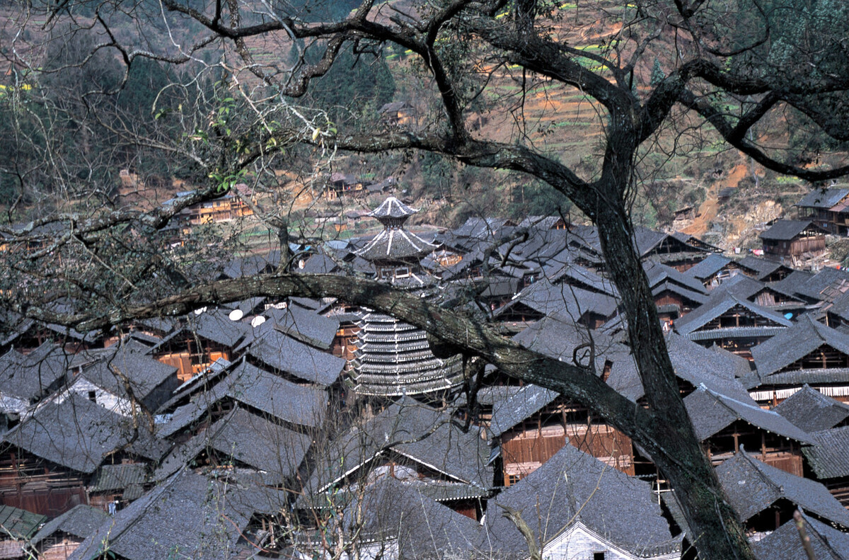 清明假期出游新热点贵州,清明贵州旅游自由行攻略
