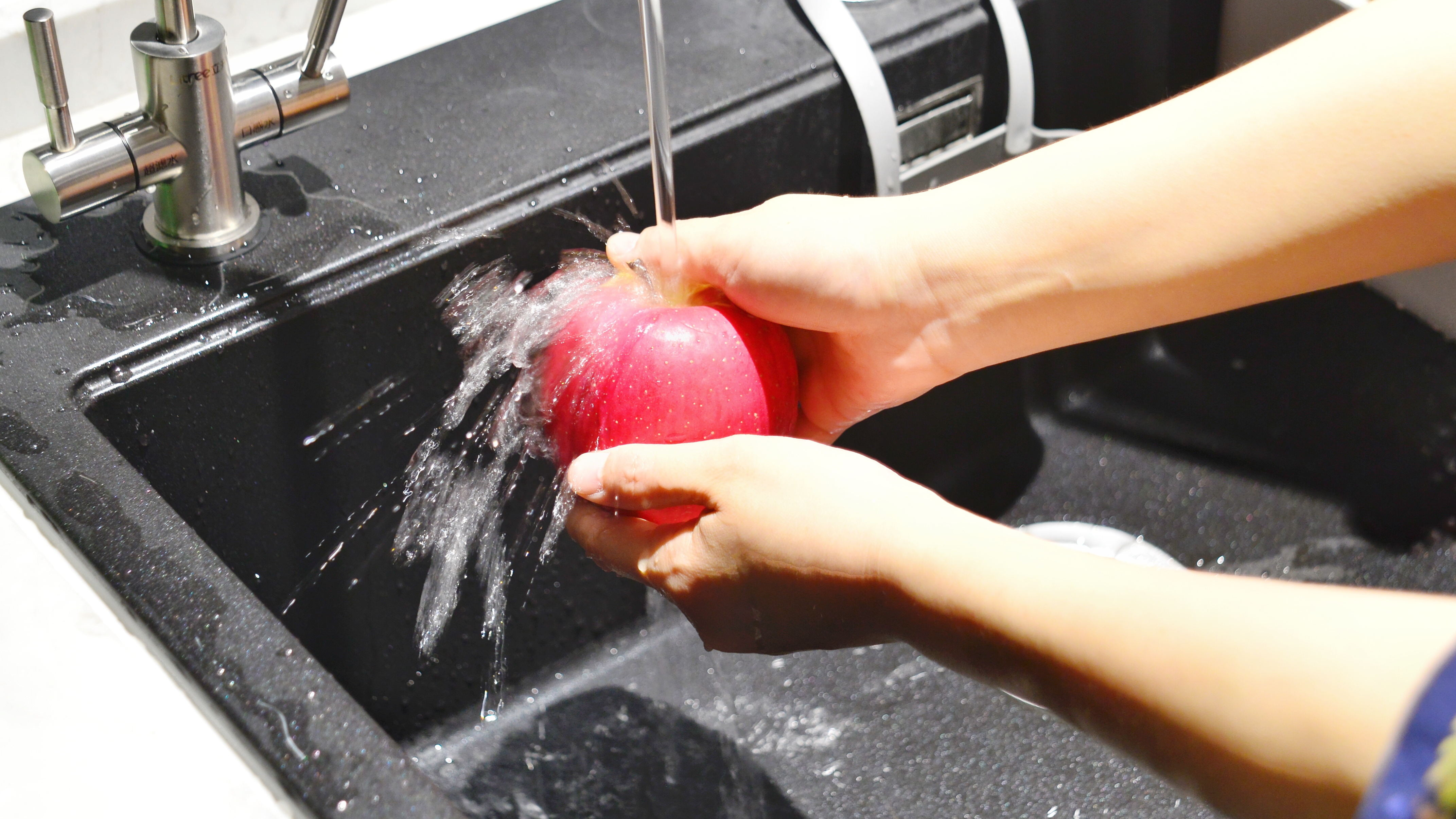 给宝宝更用心的呵护,给宝宝高品质的呵护