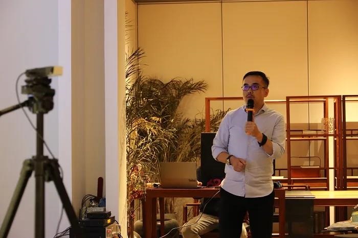 向下扎根向上生长工作总结,向内深耕向外生长800字征文