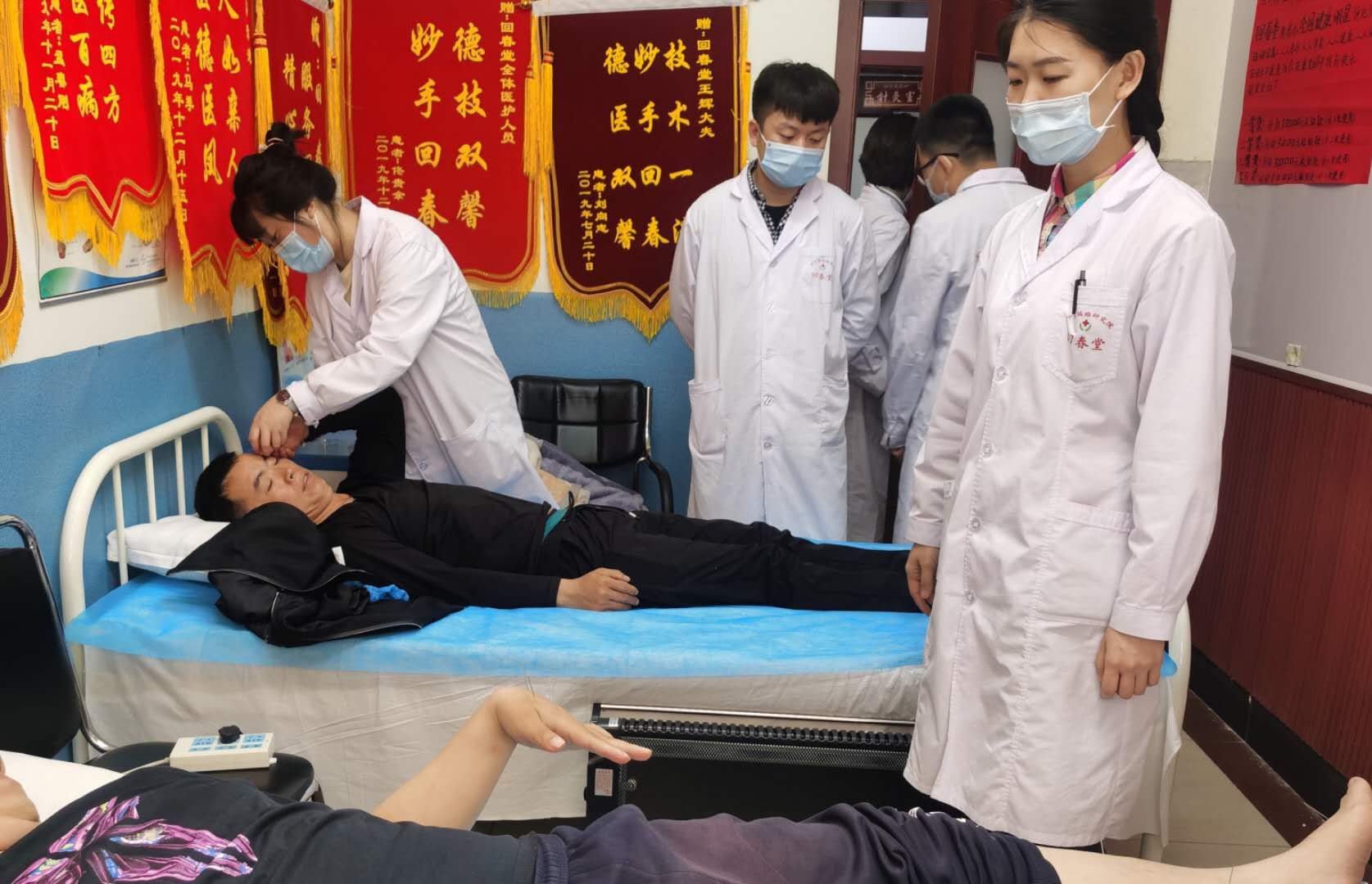 中医治疗中风偏瘫特效名方,专治中风偏瘫的特效穴位教学视频