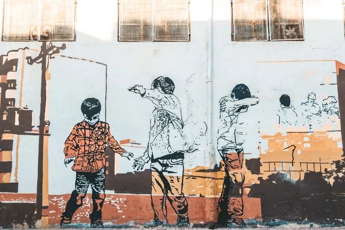 说出三个对中国免签的国家,唯一一个只对中国免签的国家