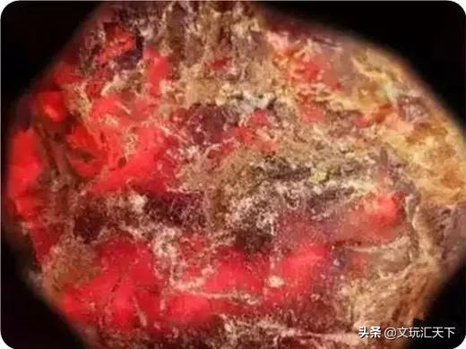 怎么才能知道蜜蜡是真的,你知道哪种蜜蜡最贵吗