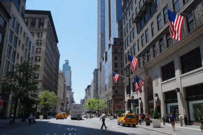 纽约很有名的街,走进纽约林肯中心