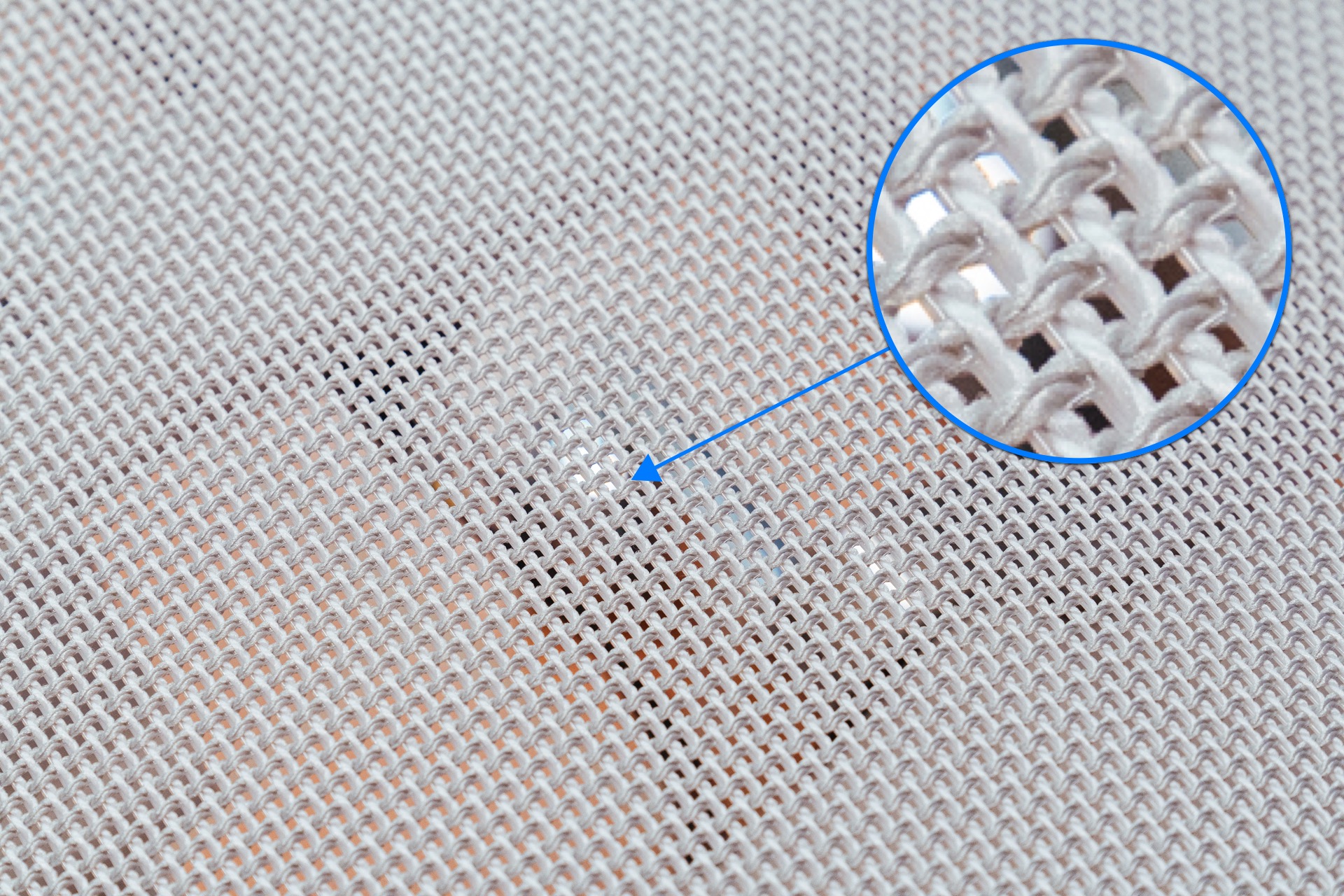 人体工学椅怎么选？不选贵的，只选对的：达宝利摩登Modern评测