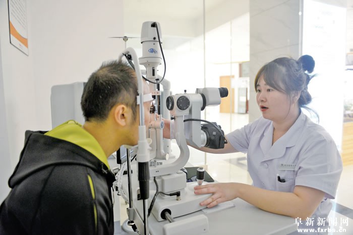 阜新新华眼镜前景,阜新新华眼镜店怎么样