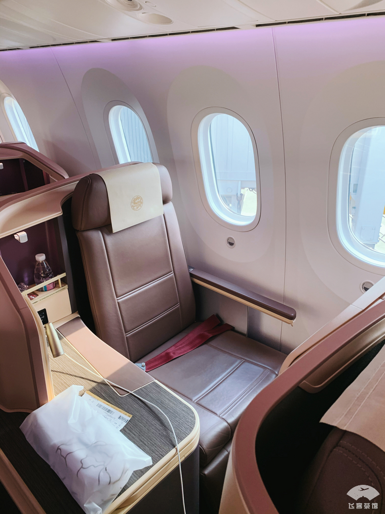 波音787-8宽体机,吉祥航空第一架b787提机全记录