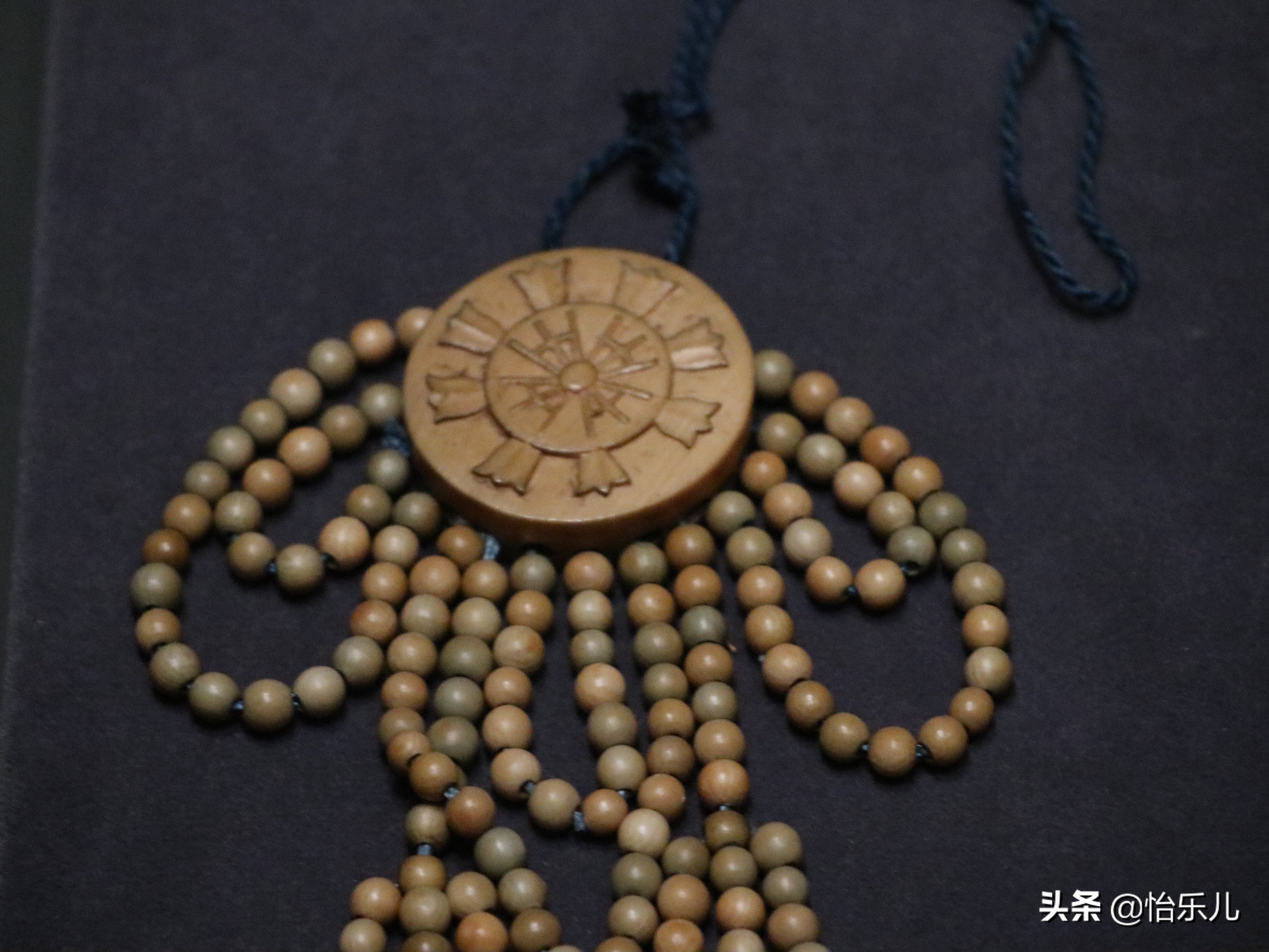 清宫佛教服饰大全,华丽的清宫服饰