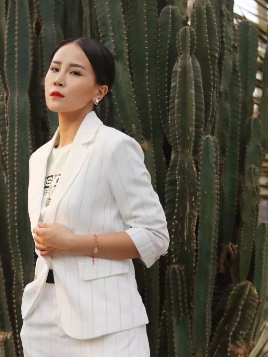 花木兰一样的女英雄,花木兰上单里唯一一个女性