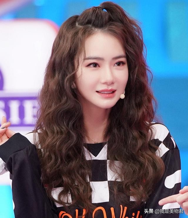 今年新款时尚羊毛卷发型,今年新款羊毛卷头发