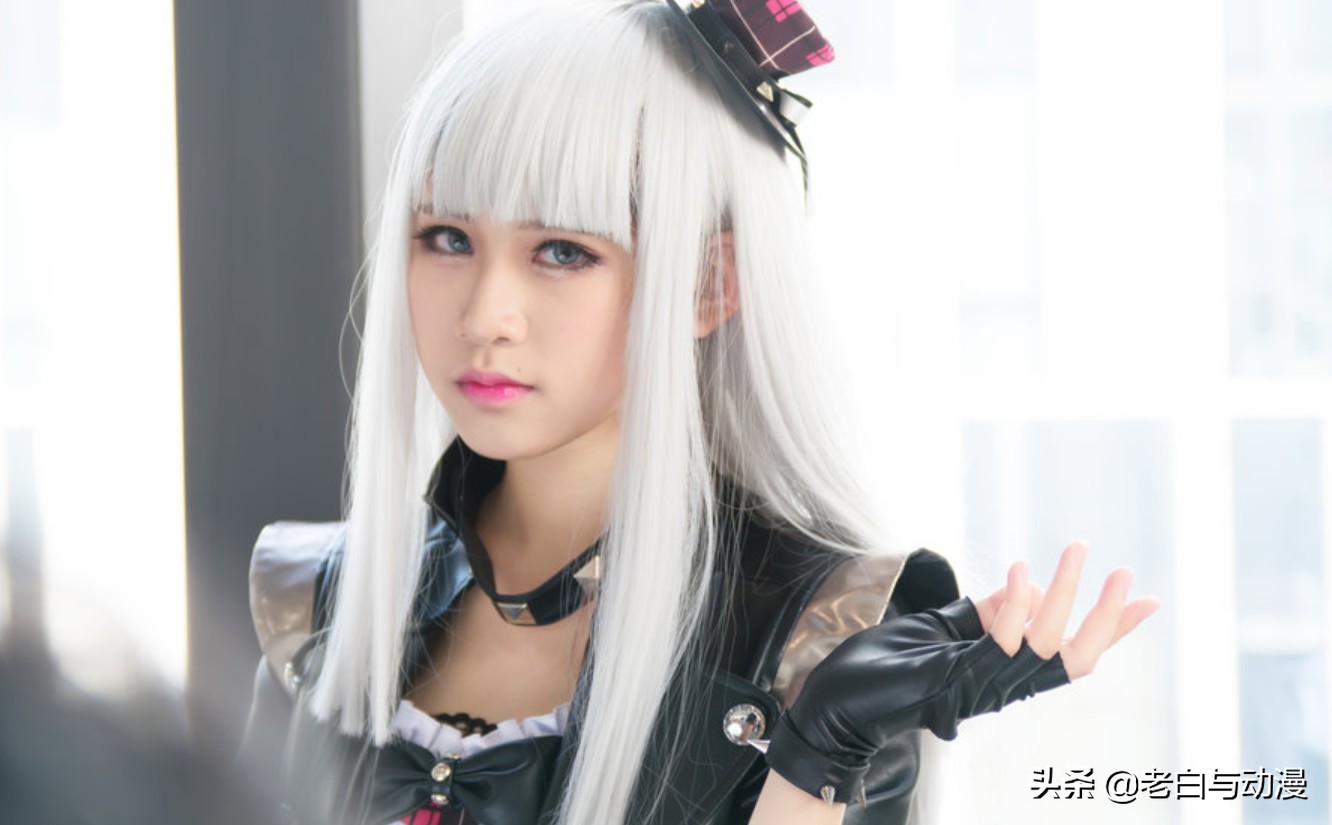 在漫展怎么吸引coser的注意力,漫展上如何和coser打招呼