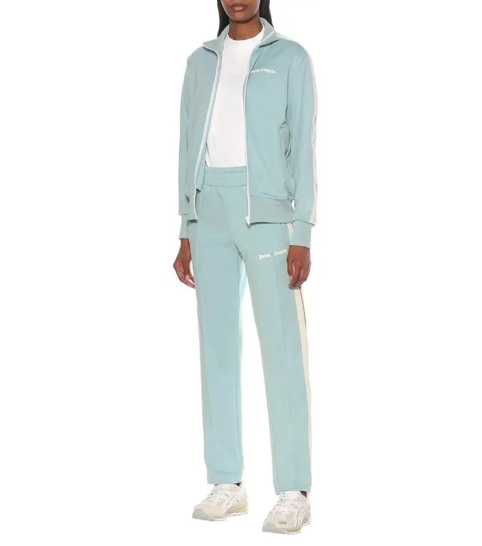 春夏穿的衣服搭配推荐,暖春春装怎么搭配好看