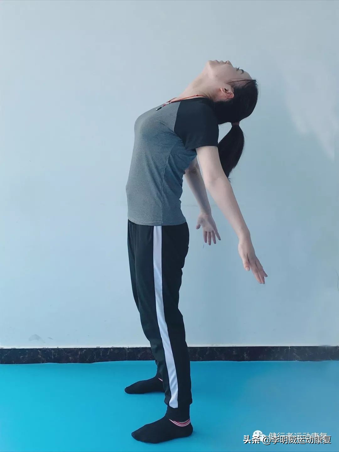 年轻人腰部还好吗,年轻人腰累怎么恢复