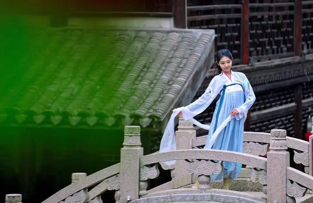 当台儿庄古城恰遇宋词∣这样的古镇客栈，才是我爱的样子