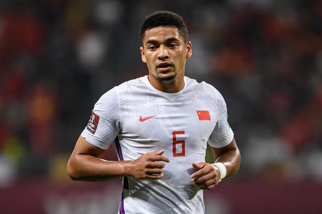 复仇战李铁变阵433，首发出炉！阿兰首发，蒿俊闵取代张稀哲