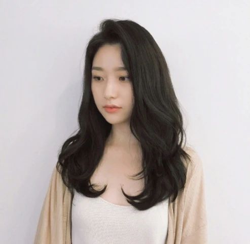 什么样的脸型适合什么样的偏分,想拥有更美好的发型