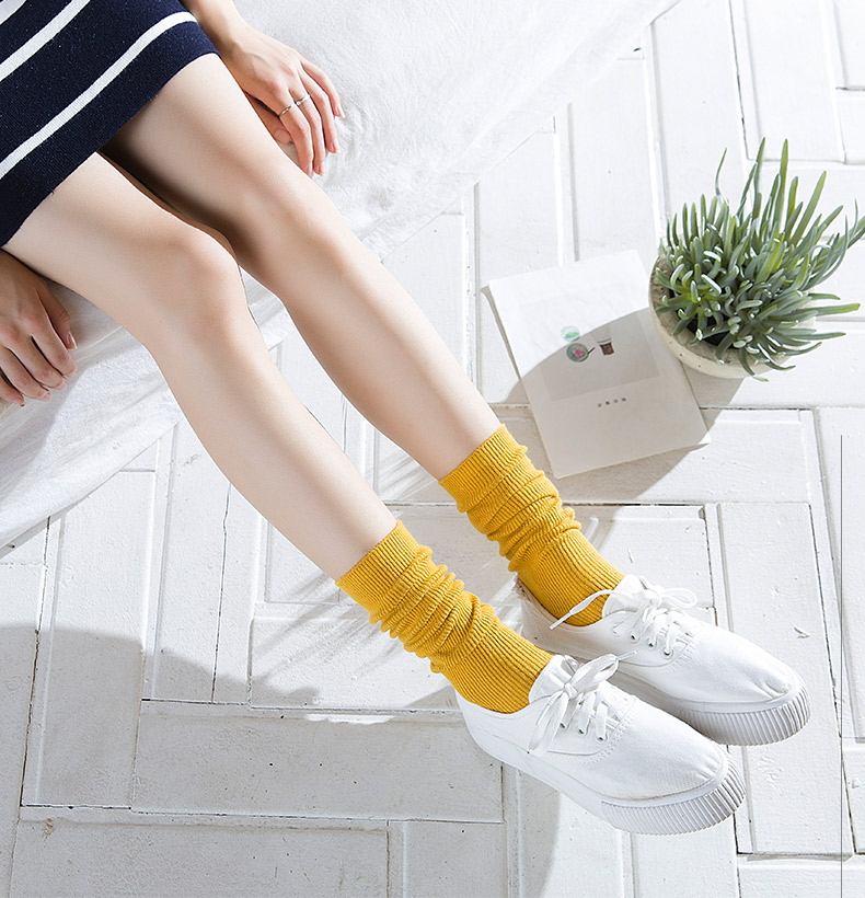 袜子女中筒韩版学院风日系堆堆袜 (中长筒袜女秋冬堆堆袜纯色)