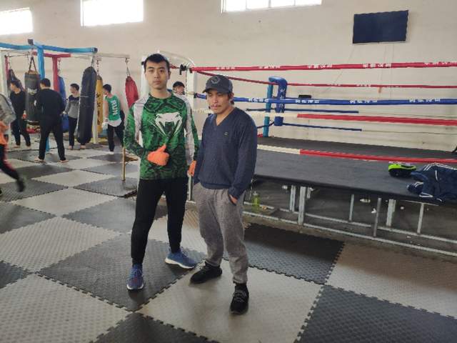 学拳会被打伤吗,梦见拳套被偷了