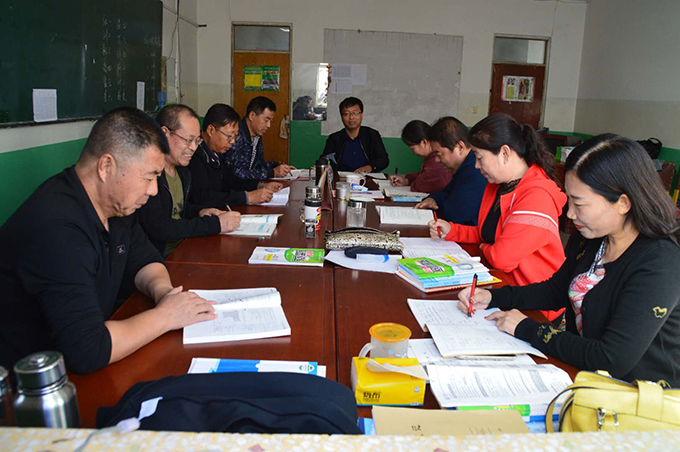 用爱托起明天的太阳—北票市桃园初级中学创建品牌学校纪实