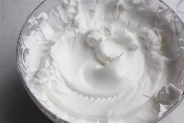 烘焙蛋清打发需要多长时间,烘焙新手入门蛋白的打发