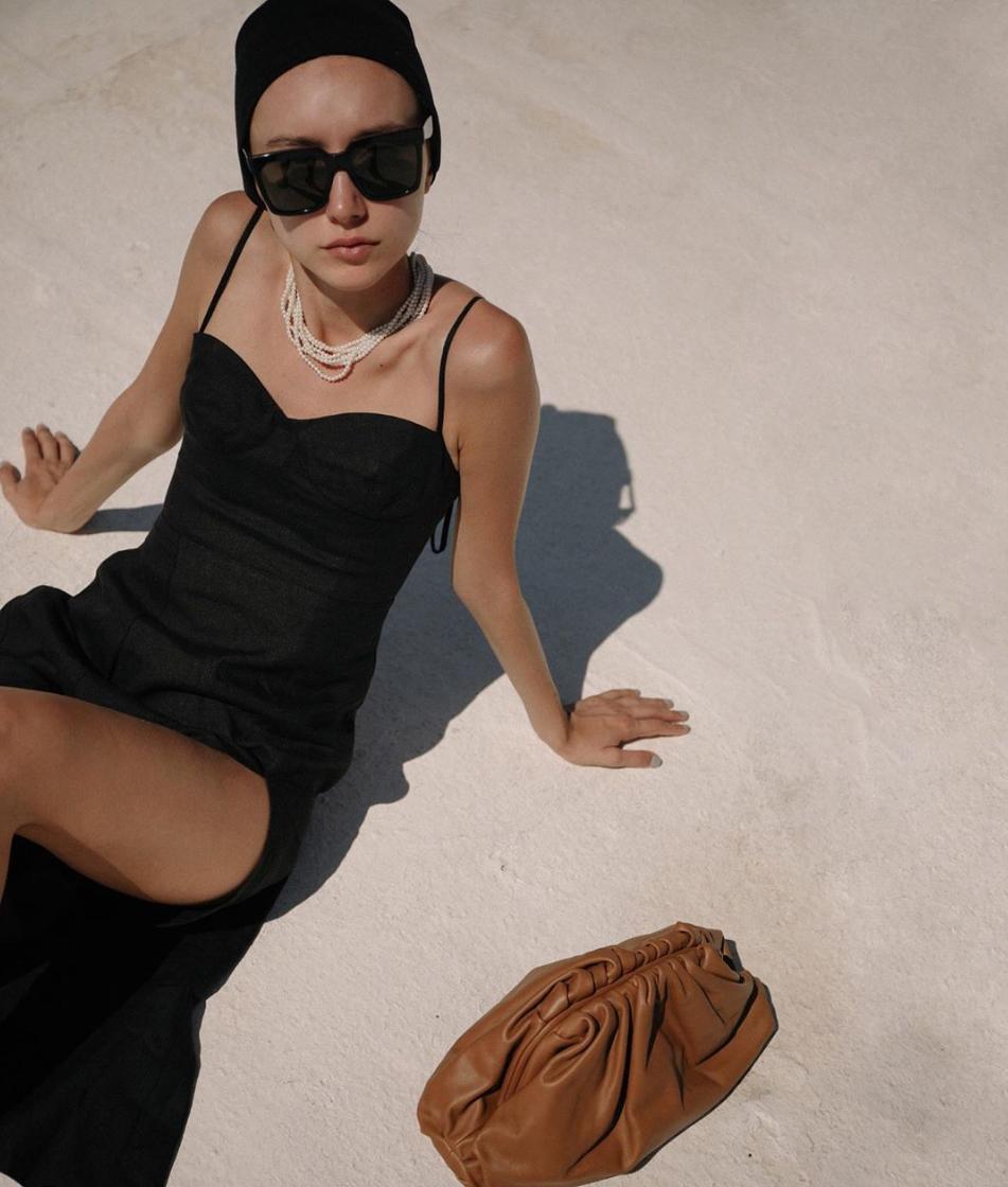 时尚小众云朵包,云朵包和枕头包