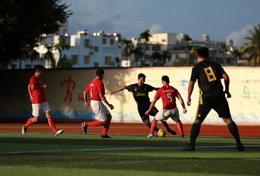 军营足球赛直播,走一起去看球赛