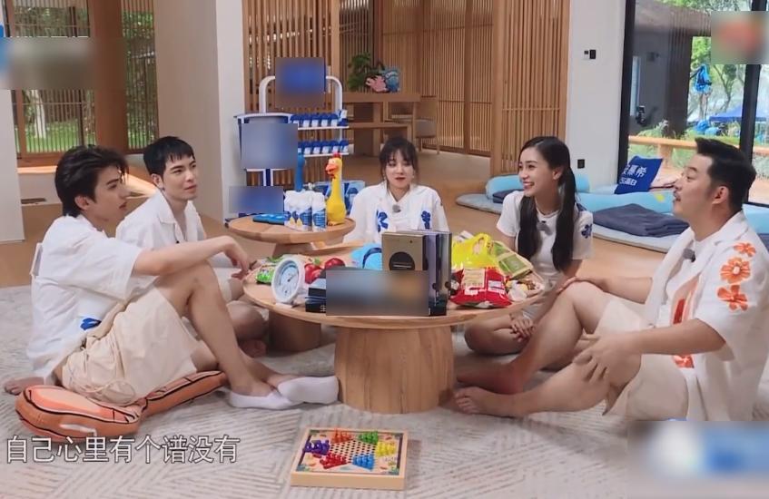 蔡徐坤对沙溢最后一期的态度,蔡徐坤对沙溢态度转变的原因