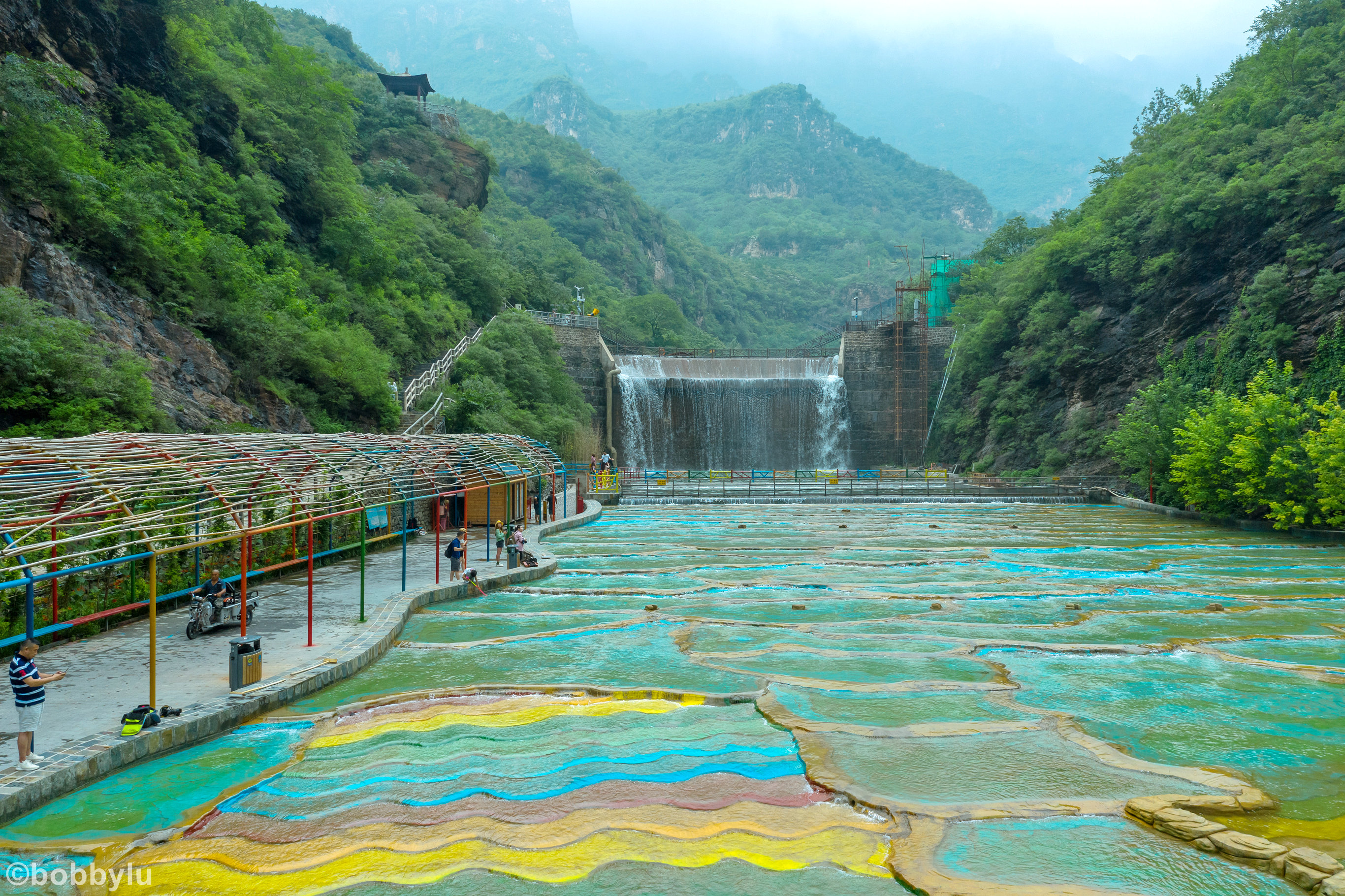 隐藏在深山里的网红景点,隐藏深山古村堪称世外桃源