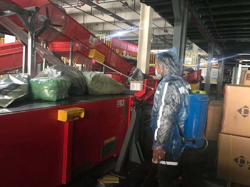 还敢网上购物吗,还能网购吗快递有风险