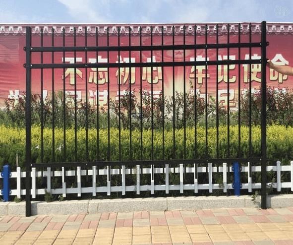 锌钢护栏围墙护栏报价,围墙护栏价格怎么算