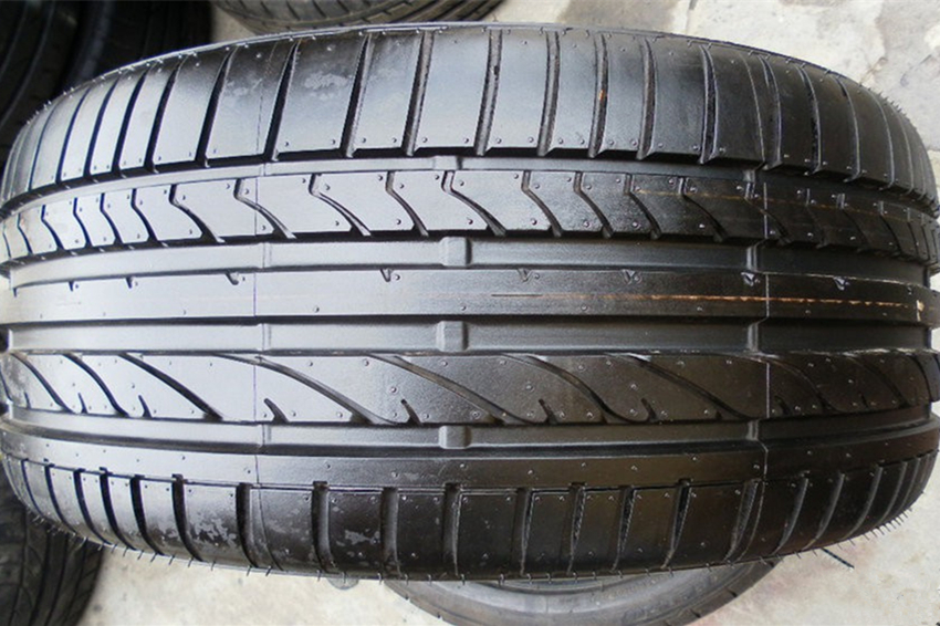 倍耐力和米其林普利司通哪个好,马牌和普利司通米其林轮胎哪个好