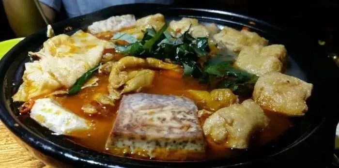 南宁最好吃的田螺煲,南宁田螺鸭脚煲