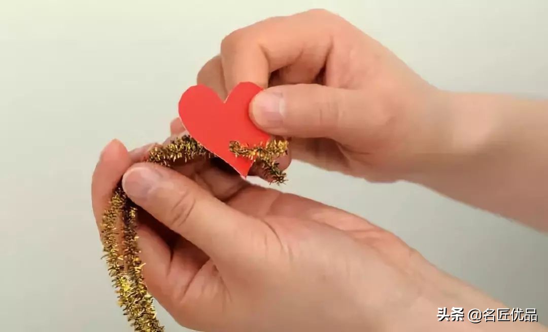 用黏土做简单又可爱的小狮子,小狮子粘土手工制作教程