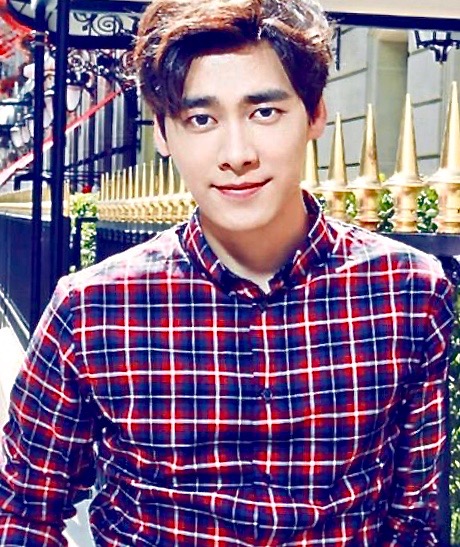 男士衣橱必备5款衬衣,衬衣是每个男人衣柜必备品