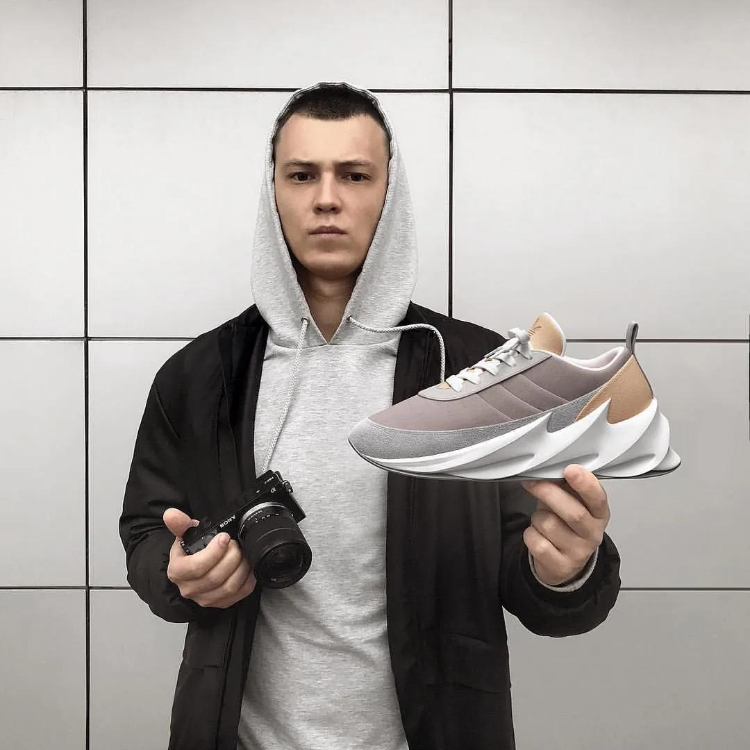 IN吹S汀|“中国制造”下,潮玩界又一新星惨遭黑手