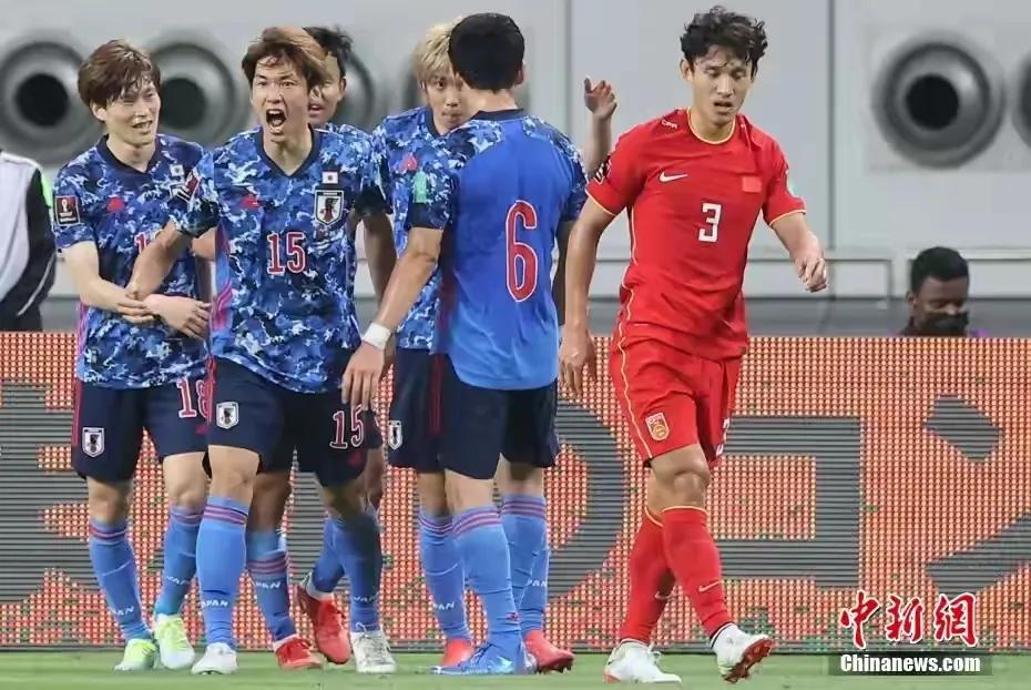 李铁带队国足0-1日本,中国vs日本队李铁