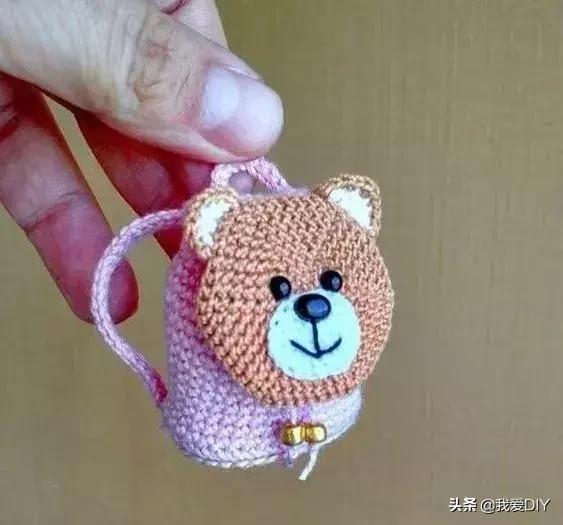 100种超迷你钩针小物钥匙包教程,100种超迷你钩针小物圣诞老人