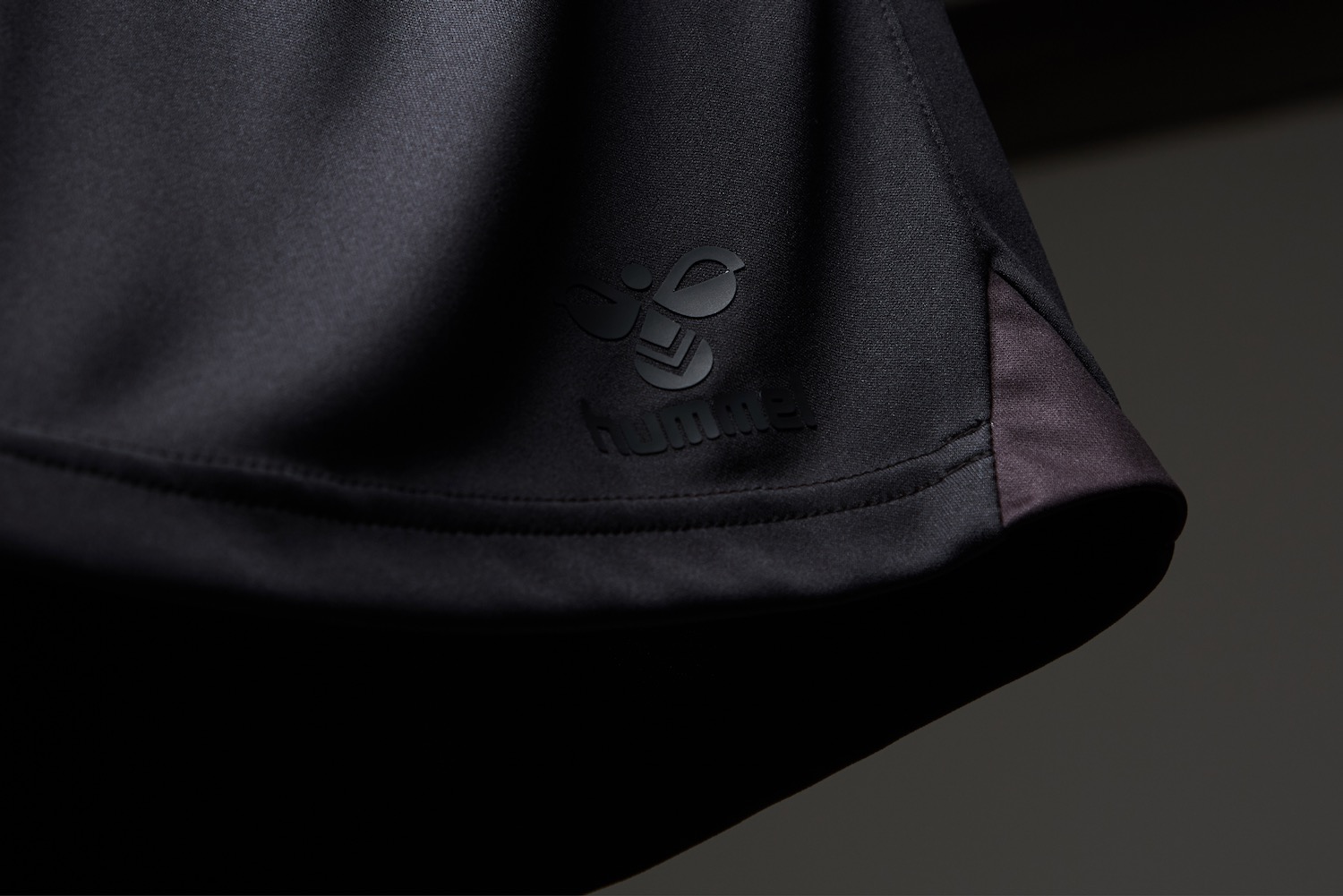 你知道“黑色巡逻队”是哪支球队的外号吗？