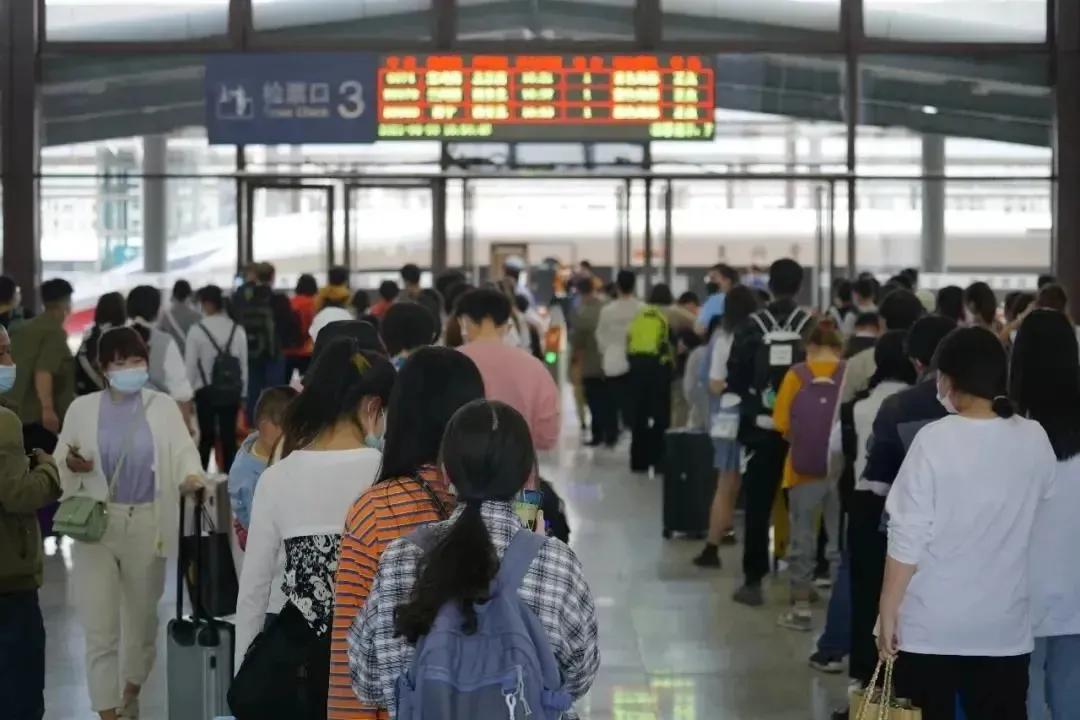 假期出行七条信息,假期将至这份交通出行指南请收好