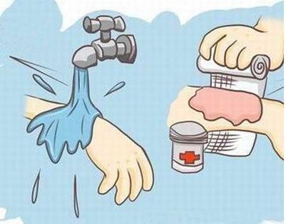 儿童烧伤疤痕到底能不能治愈,烧伤后的紧绷痛感多久才消失