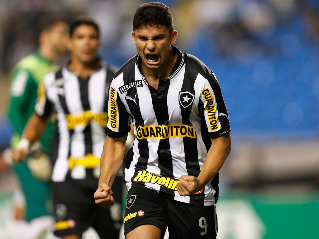 艾克森，从巴西到中国，跨越2903天的处子秀