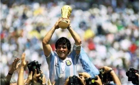 足球历史上有几个罗纳尔多,足坛历史介绍拉莫斯