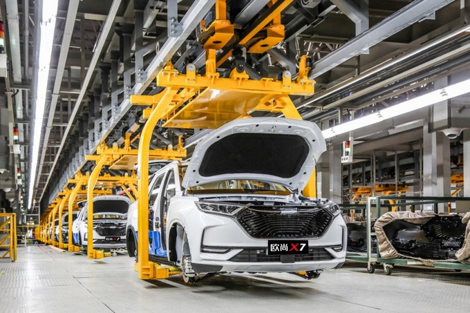 长安欧尚x7为什么比合资贵 (长安欧尚x7各价位区别)