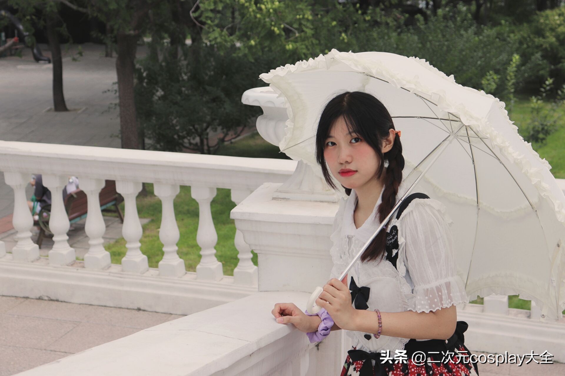 Lolita搭配造型，与对Lo裙的喜爱：专访入坑三年的lo娘