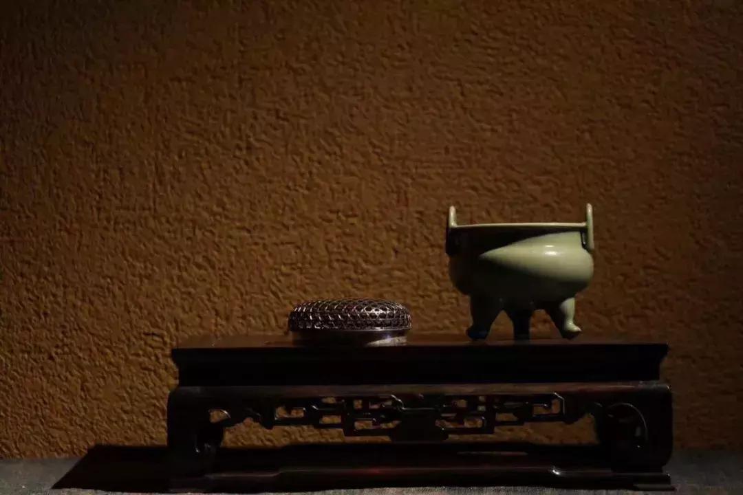 香材小论|犹得浓薰笃耨香