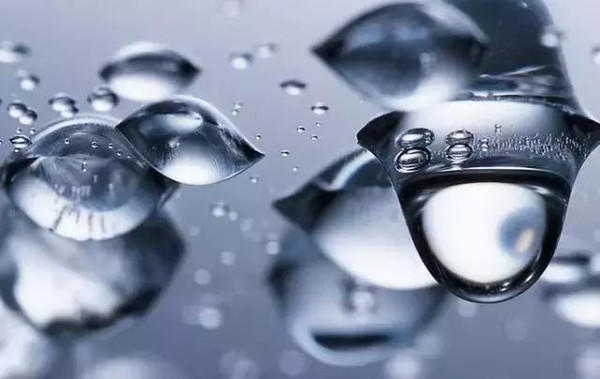 我的皮肤偏干性该怎么办,敷面膜皮肤还是干