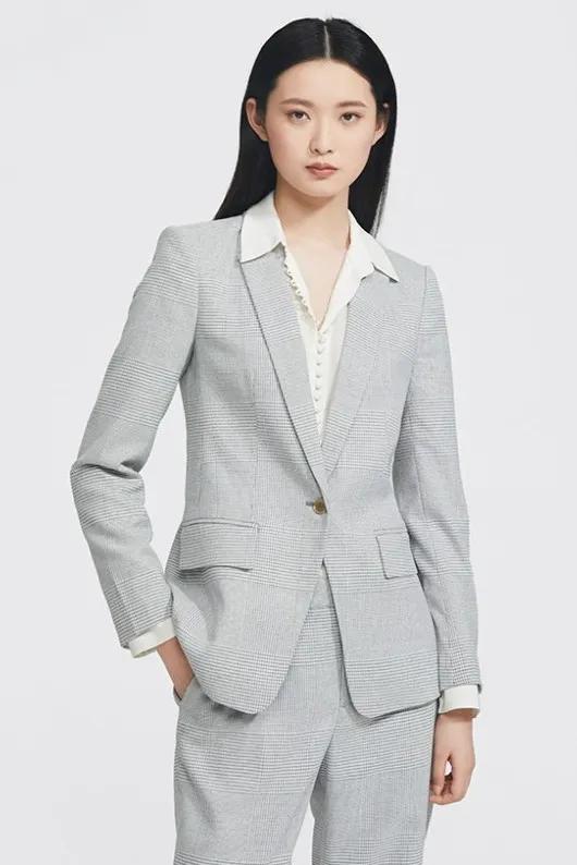 中年妈妈适合夏季穿哪家鞋子,有没有哪款鞋子适合妈妈穿