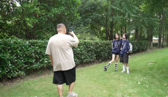 他把拥有百万粉丝的店铺从零转型创立男装品牌